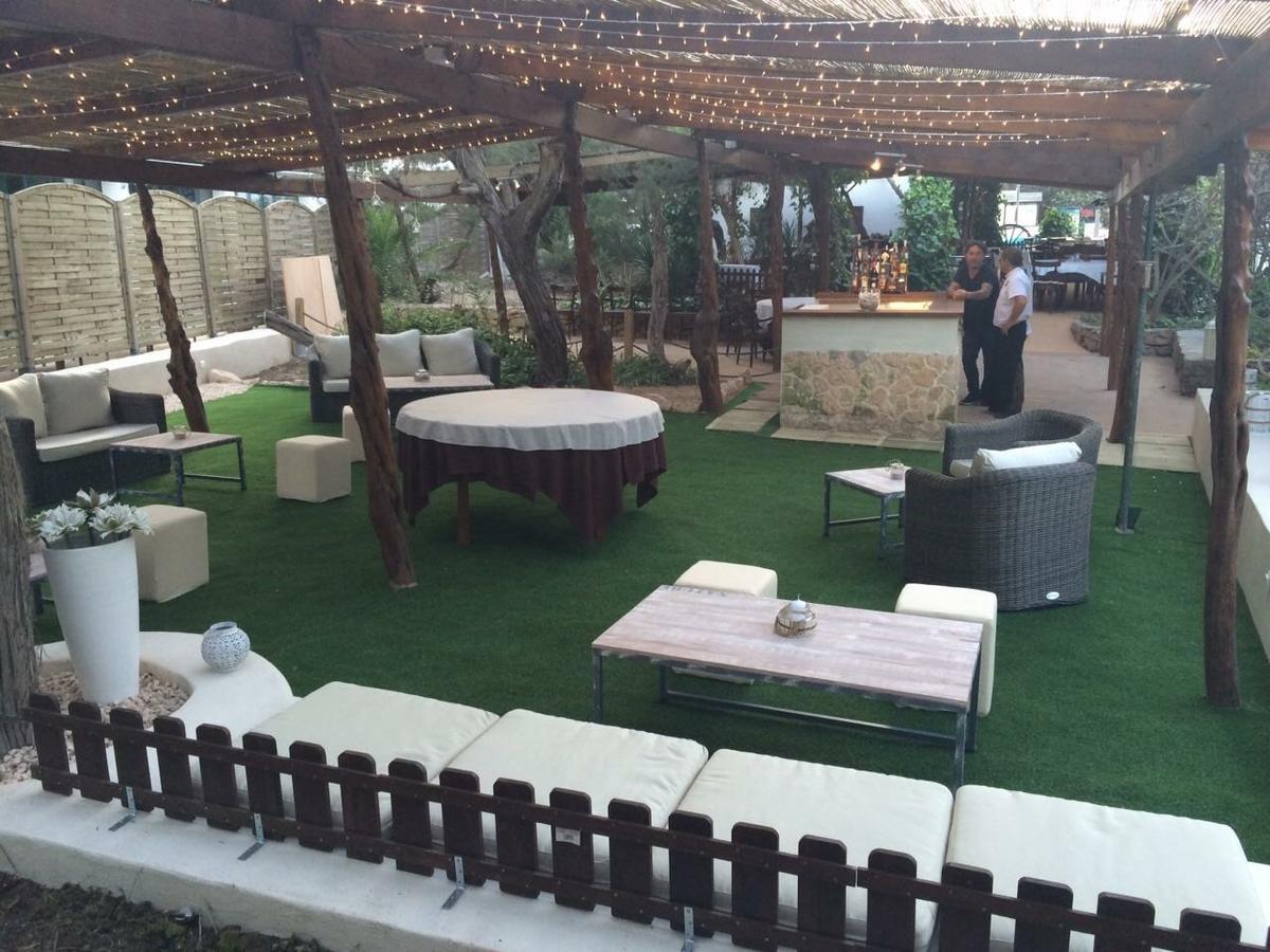 Hostal Capri Es Pujols Exterior foto